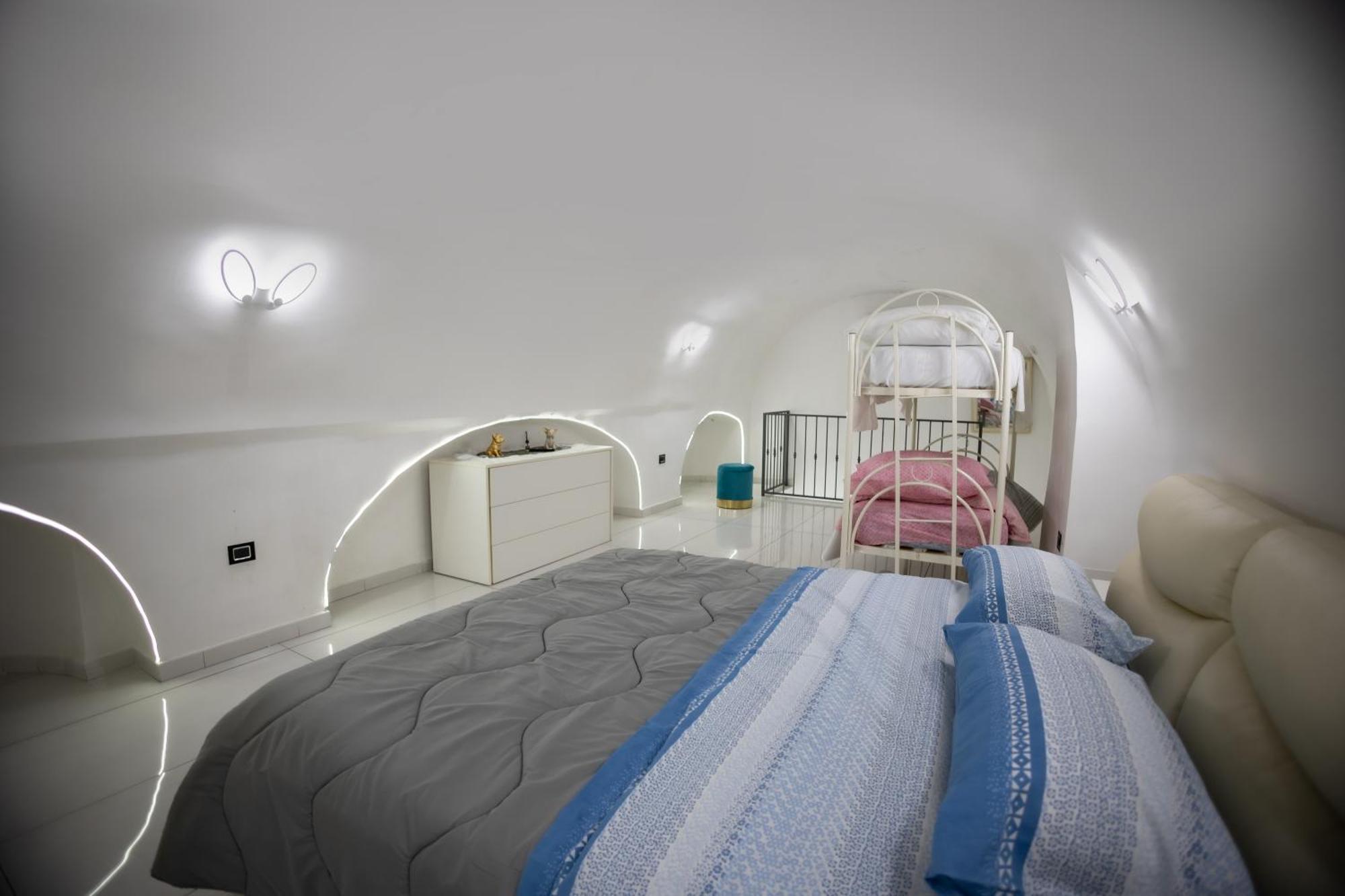 Royal Spaccanapoli Apartment Exterior photo